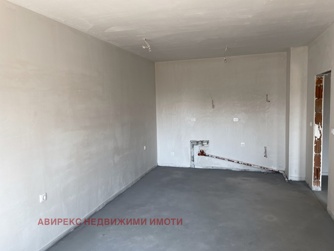 Продава 2-СТАЕН, гр. Пловдив, Тракия