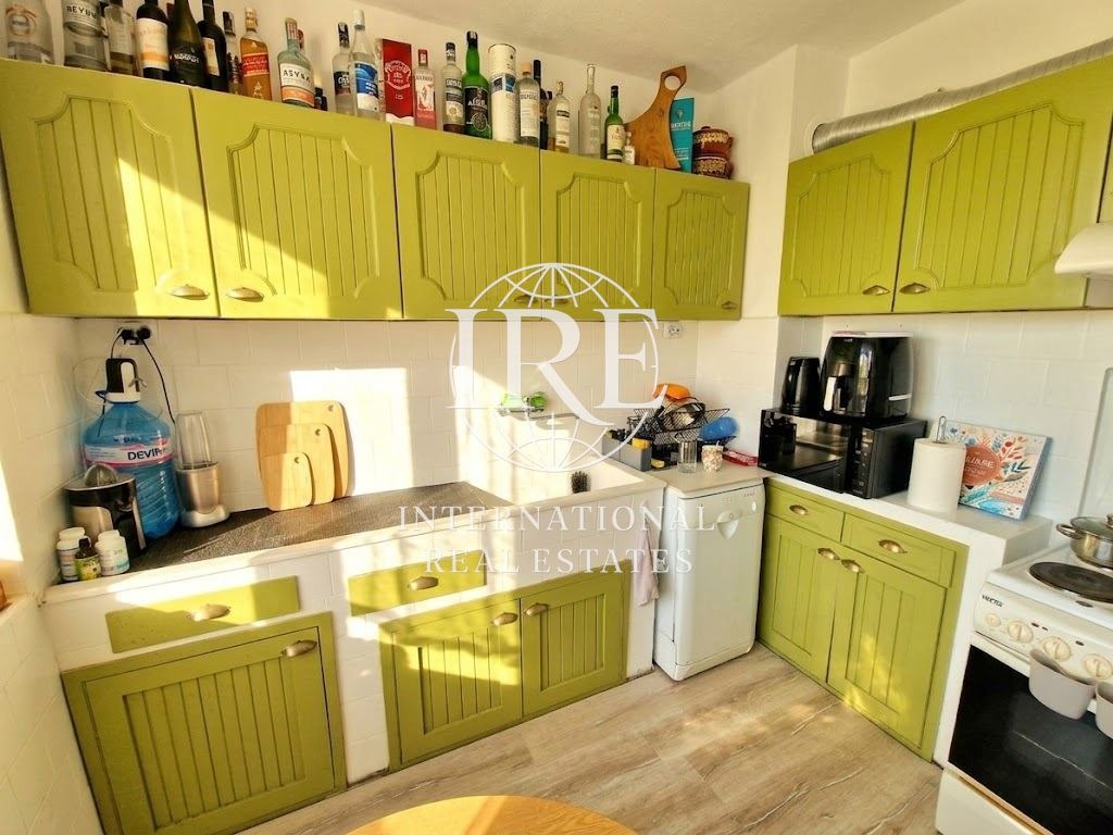 Продава МНОГОСТАЕН, гр. Добрич, Добротица - Варненска, снимка 3 - Апартаменти - 54301089