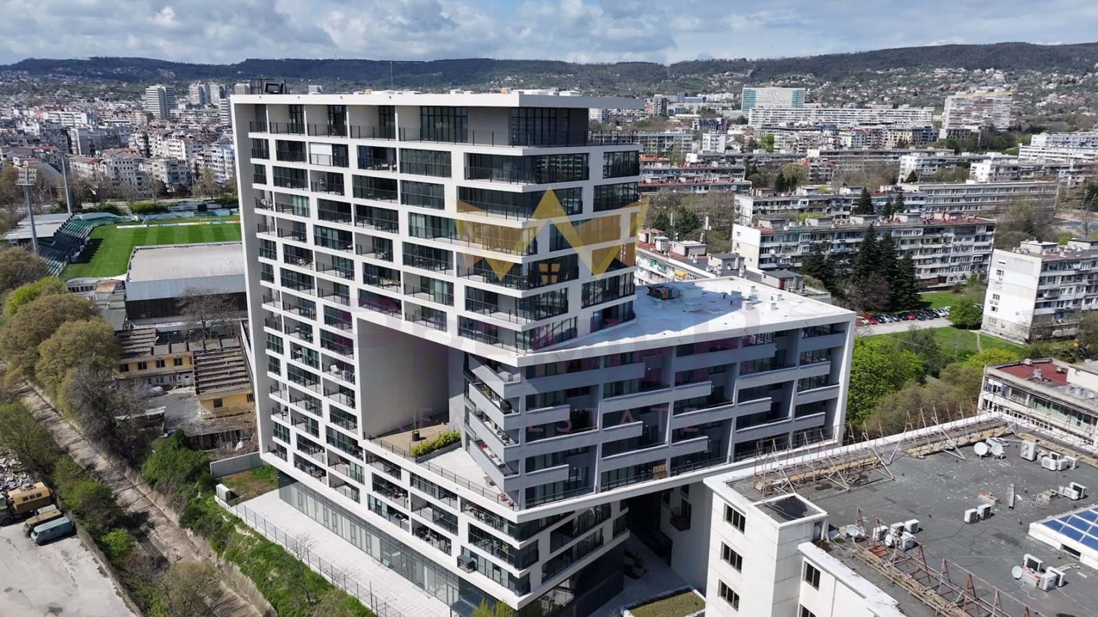 Продава  Многостаен град Варна , Чайка , 417 кв.м | 26574037