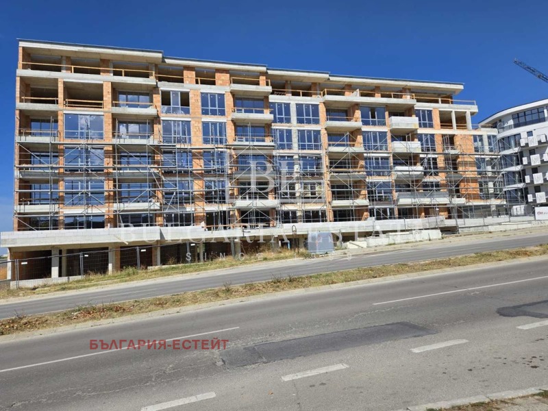 Продава 3-СТАЕН в град Варна, Възраждане 1 - 118 кв.м / 212 000 € » 414 635.96 лв., БЪЛГАРИЯ-ЕСТЕЙТ