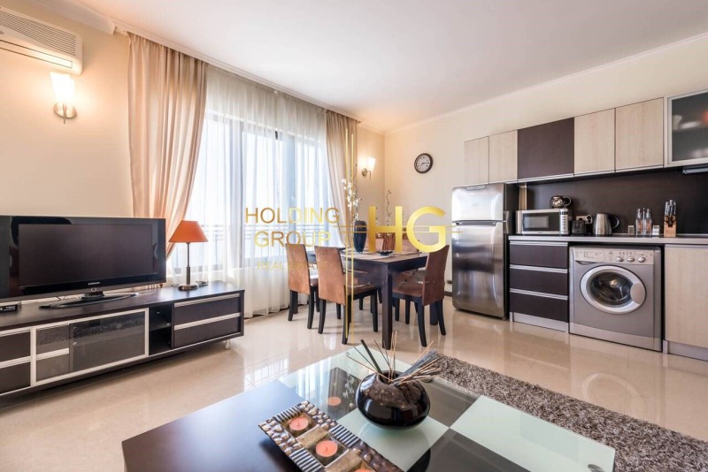 Продава  3-стаен, град Варна, к.к. Златни пясъци •  220 000 EUR • ID 74116012 — holmes.bg - [1] 