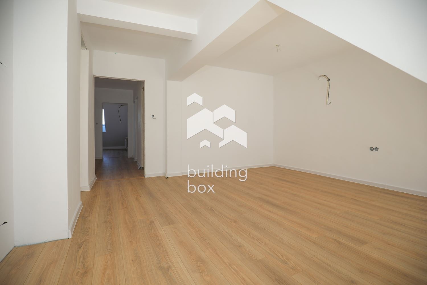 Продава 4-СТАЕН, гр. София, Оборище, снимка 6 - Апартаменти - 55117435