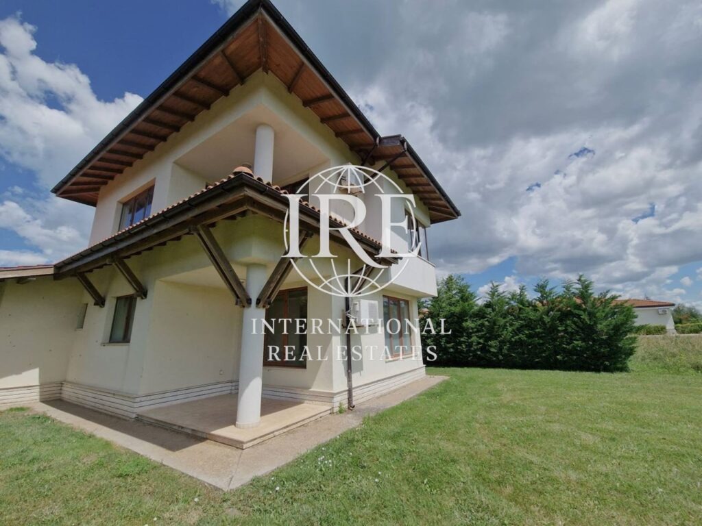 Продава КЪЩА, гр. Балчик, област Добрич, снимка 6 - Къщи - 55117291