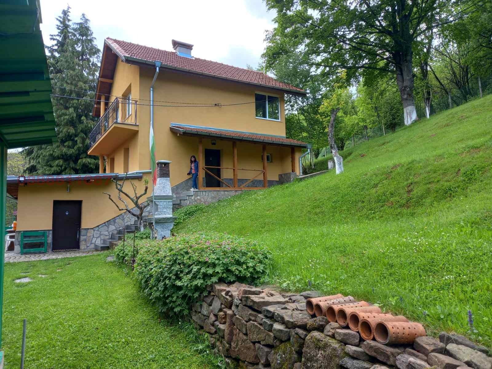 Продава КЪЩА, с. Гинци, област София област, снимка 15 - Къщи - 55842633