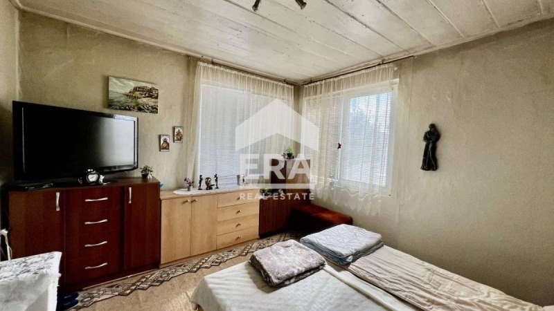 Продава КЪЩА в област Русе, с. Щръклево - 124 кв.м / 69 800 € » 136 516.93 лв., ЕРА ИМОТИ НАДЕЖДА