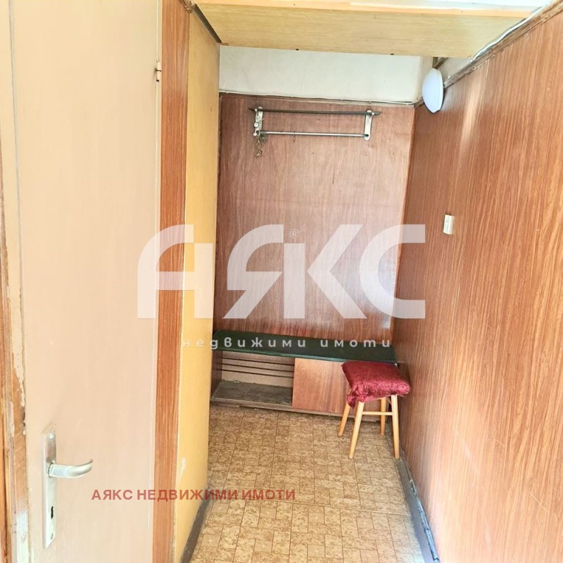 Продава 1-СТАЕН, гр. София, Толстой, снимка 4 - Апартаменти - 52465463