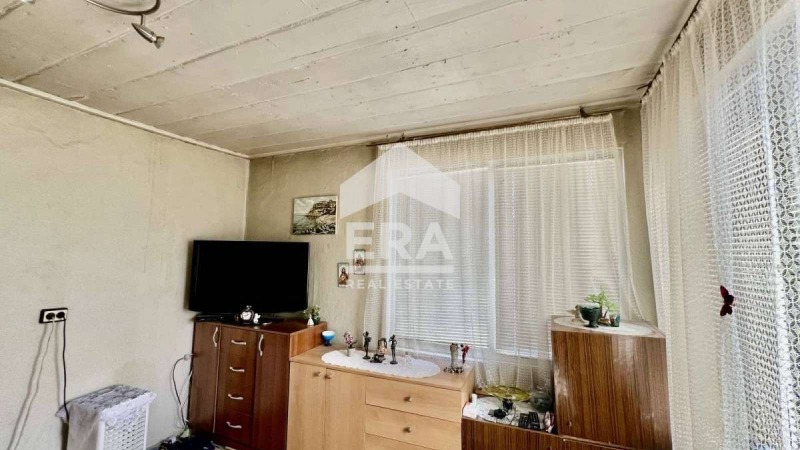 Продава КЪЩА, с. Щръклево, област Русе, снимка 14 - Къщи - 52605128