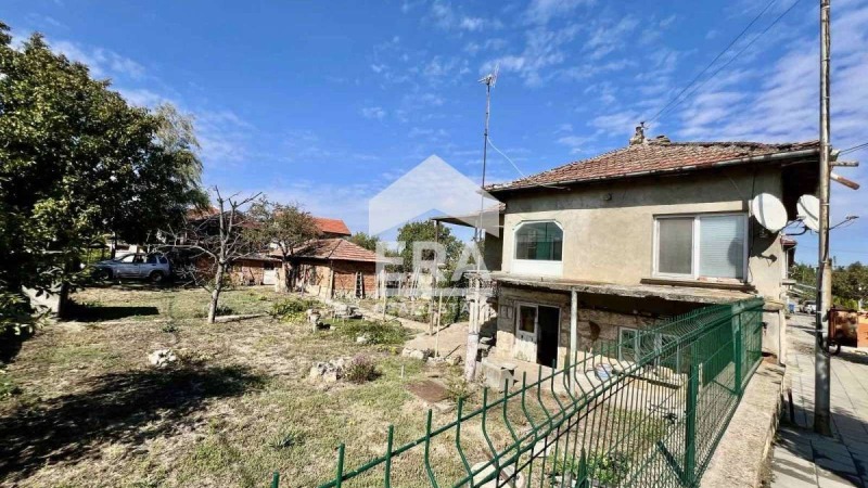 Продава КЪЩА, с. Щръклево, област Русе, снимка 13 - Къщи - 52605128