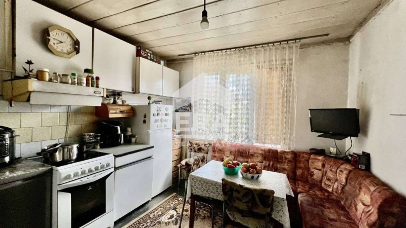 Продава КЪЩА, с. Щръклево, област Русе, снимка 6 - Къщи - 52605128