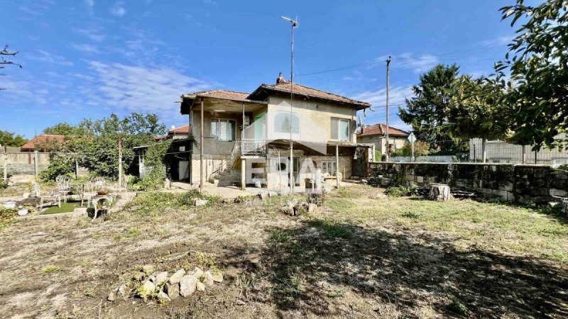 Продава КЪЩА, с. Щръклево, област Русе, снимка 3 - Къщи - 52605128