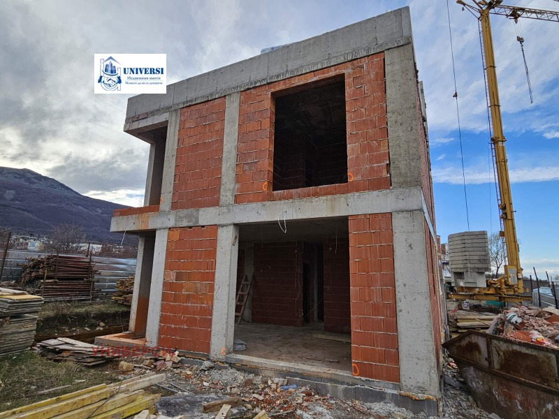 Продава КЪЩА, гр. София, Драгалевци, снимка 2 - Къщи - 52536641