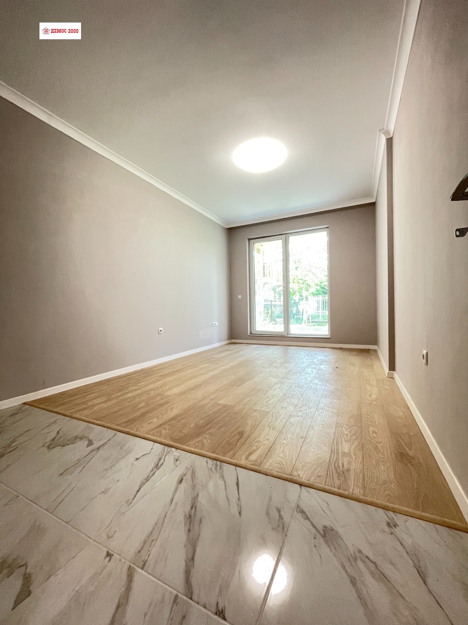 Продава 2-СТАЕН, гр. Варна, к.к. Св.Св. Константин и Елена