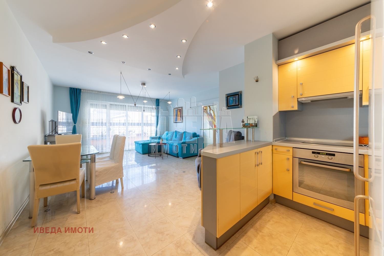 Продава 3-СТАЕН, гр. Варна, Бриз