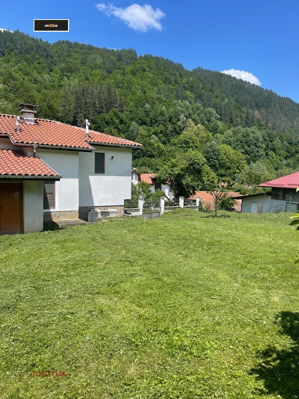 Продава КЪЩА, с. Чифлик, област Ловеч, снимка 2 - Къщи - 53736598