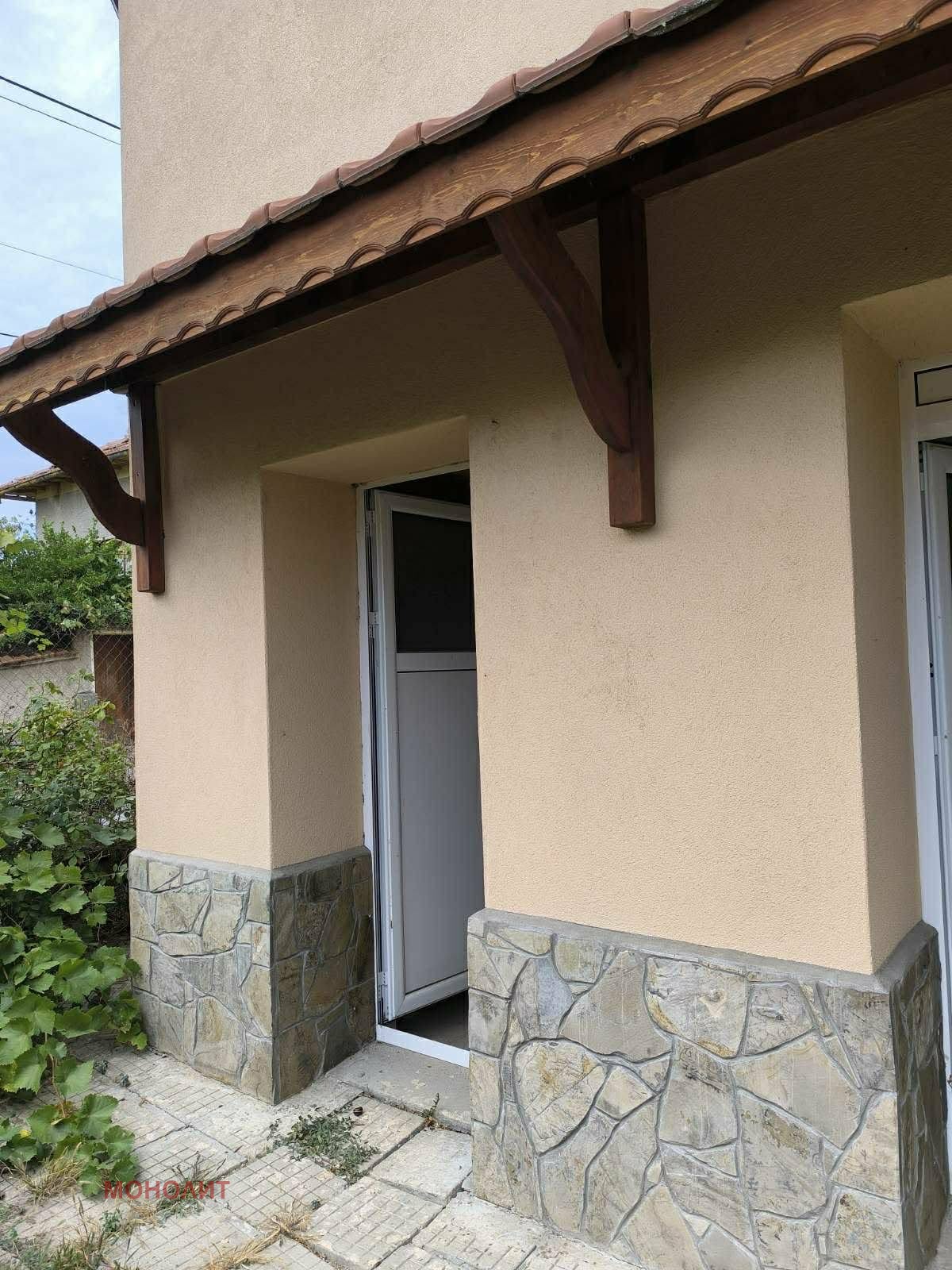 Продава КЪЩА, с. Бенковски, област София област, снимка 2 - Къщи - 54043765