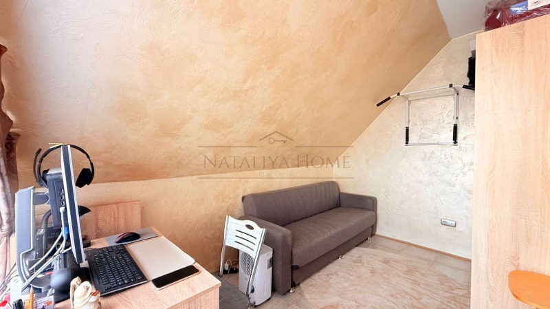 Продава 2-СТАЕН, гр. Бургас, Сарафово, снимка 5 - Апартаменти - 52464146