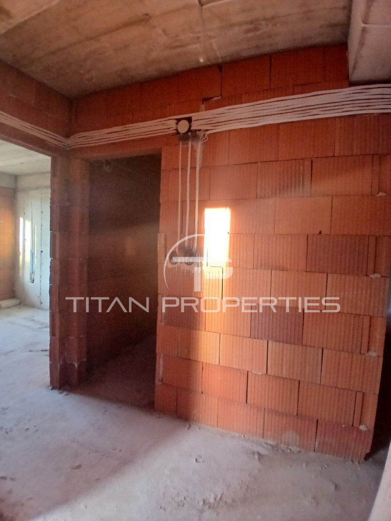 Продава 3-СТАЕН, гр. Пловдив, Остромила, снимка 5 - Апартаменти - 52533221