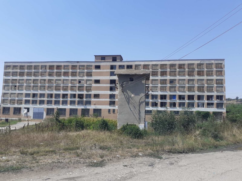 Продава  Пром. помещение област Враца , гр. Бяла Слатина , 4135 кв.м | 95682283 - изображение [5]