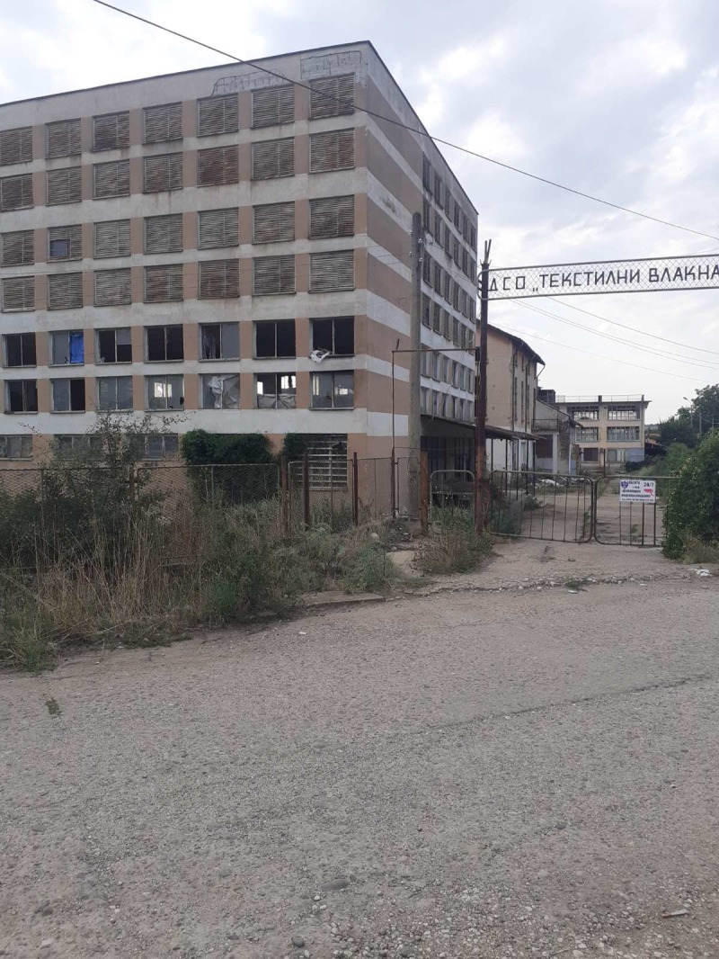 Продава  Пром. помещение област Враца , гр. Бяла Слатина , 4135 кв.м | 95682283 - изображение [9]