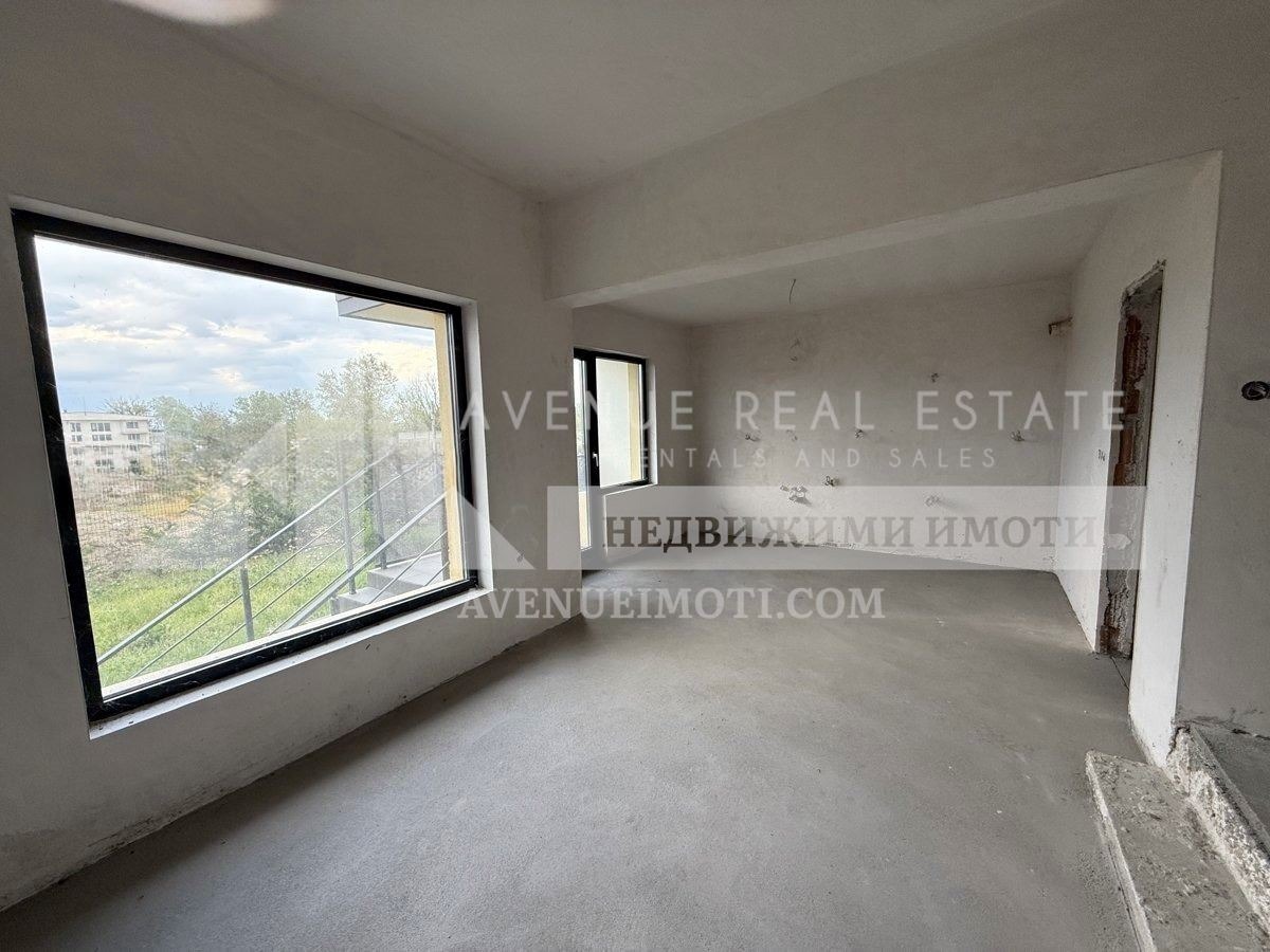 Продава КЪЩА, гр. Пловдив, Западен