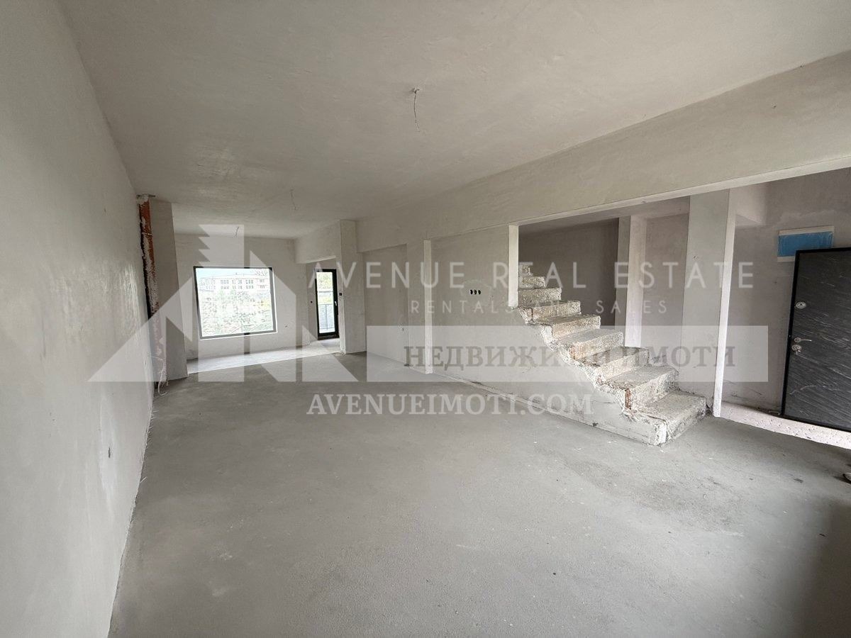 Продава КЪЩА, гр. Пловдив, Западен, снимка 2 - Къщи - 54366607