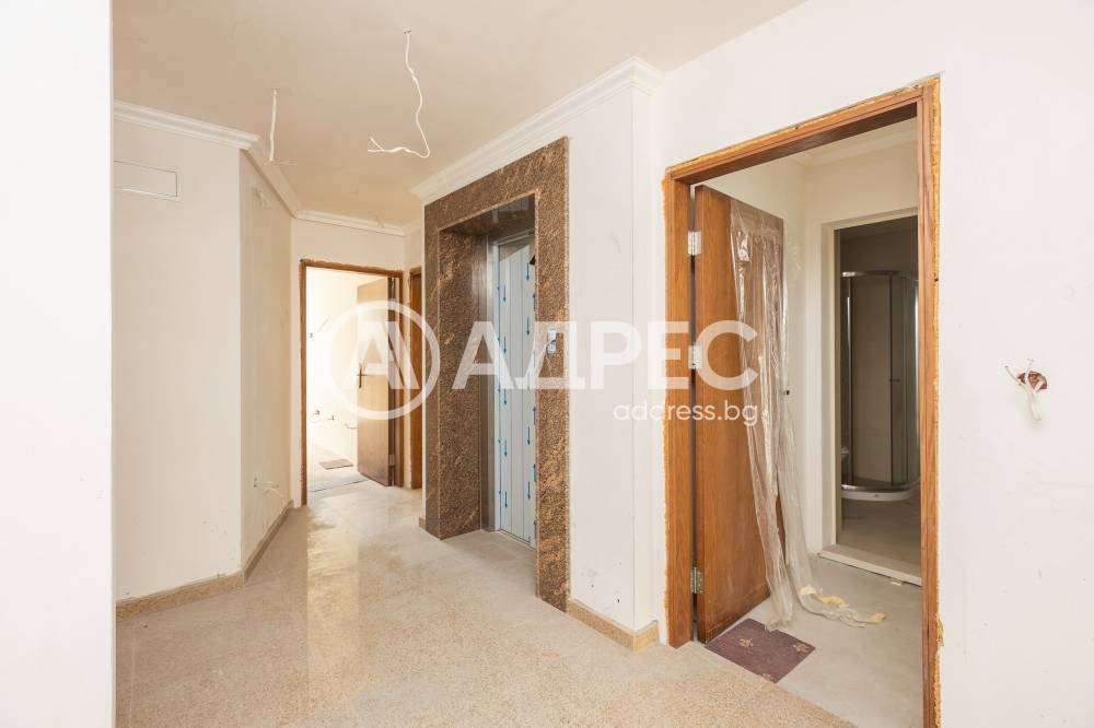 Продава ХОТЕЛ, гр. Варна, Гръцка махала, снимка 2 - Хотели - 55120218