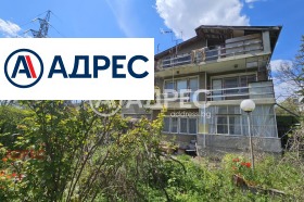 Продава  Къща, град Варна