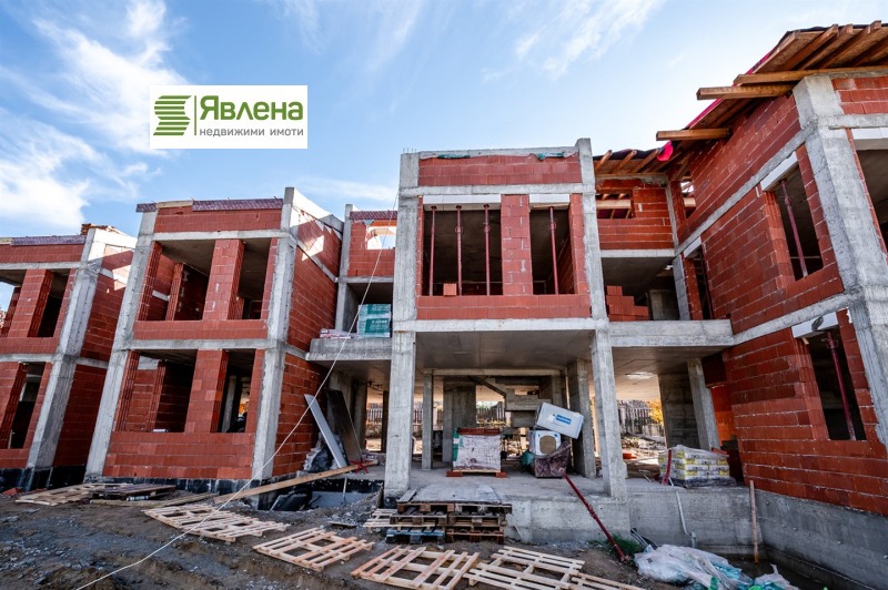 Продава КЪЩА, гр. София, в.з.Американски колеж, снимка 2 - Къщи - 52495113