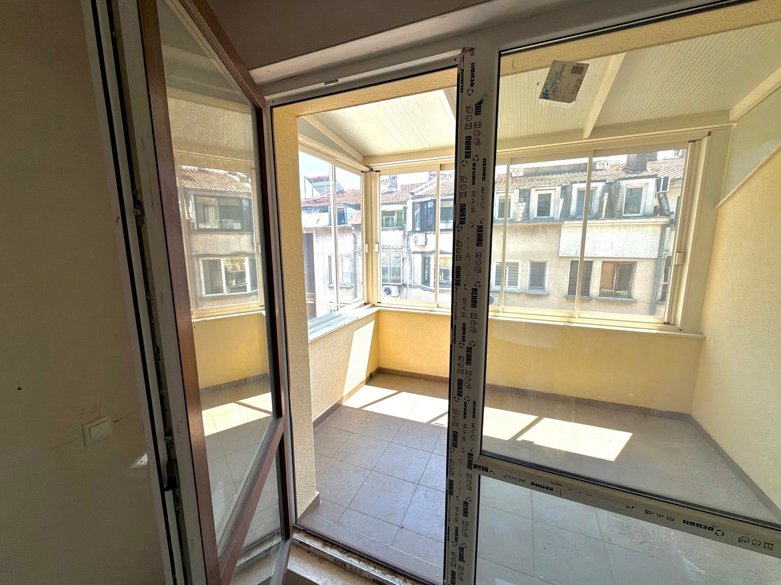 Продава 2-СТАЕН, гр. Бургас, Център, снимка 13 - Апартаменти - 55601875