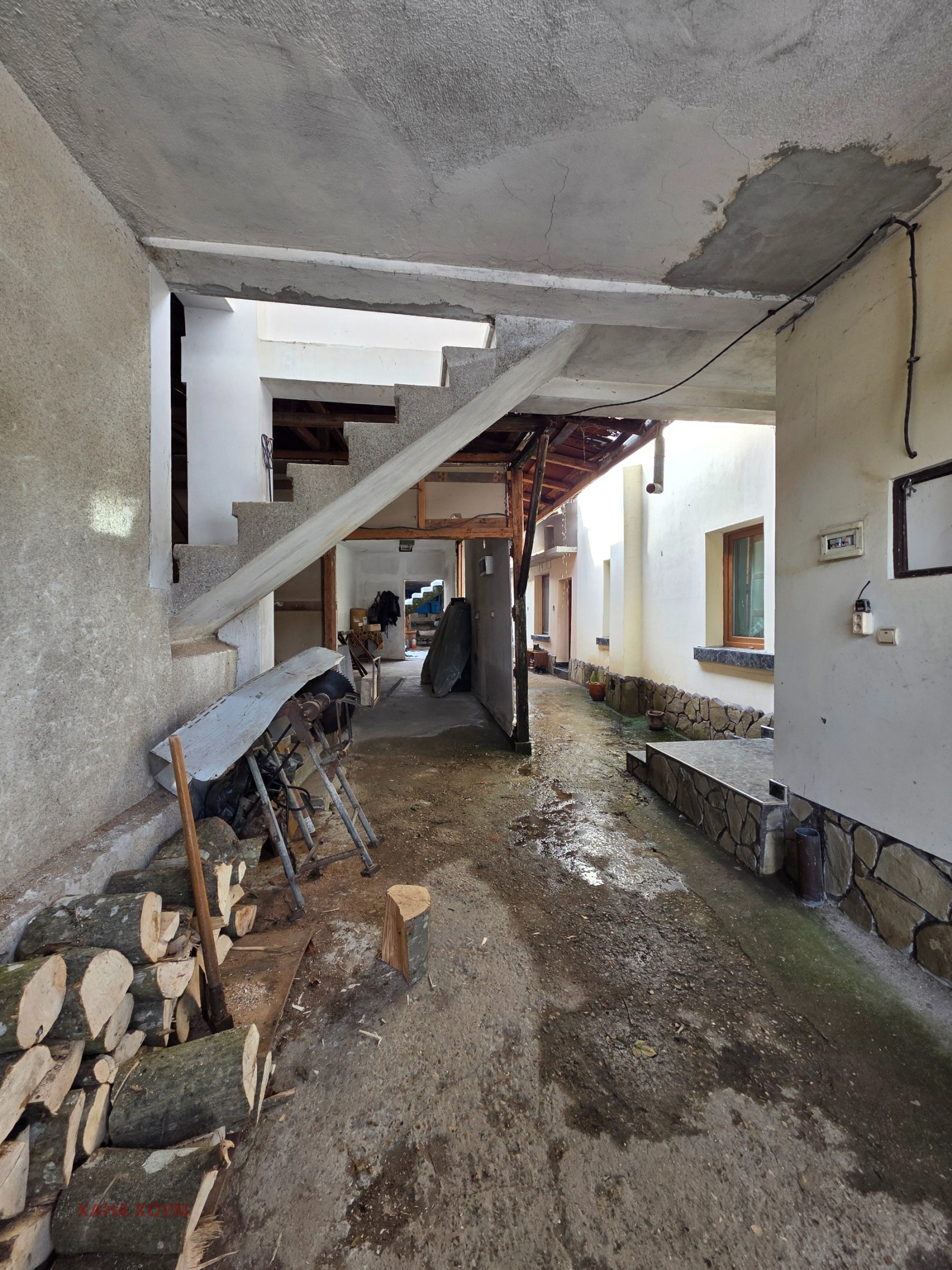 Продава КЪЩА, гр. Троян, област Ловеч, снимка 2 - Къщи - 53562259