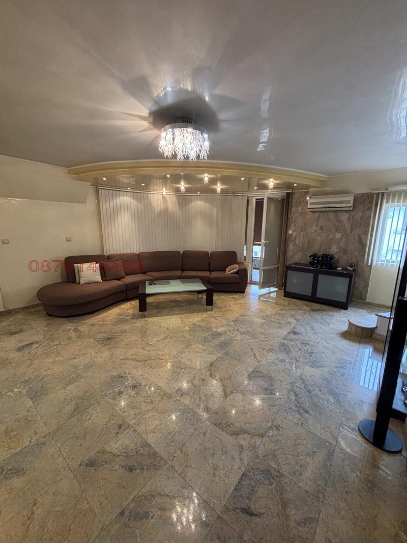 На продаж  Мезонет Пловдив , Център , 190 кв.м | 46918052