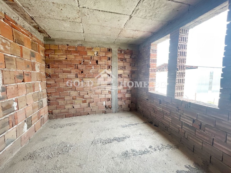 Продава КЪЩА, с. Строево, област Пловдив, снимка 11 - Къщи - 52824828