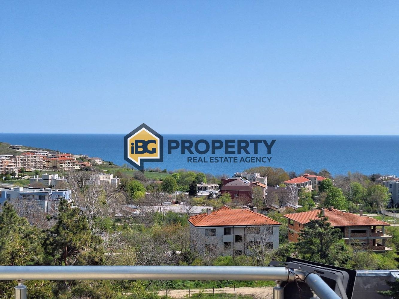 Продава 3-СТАЕН, гр. Бяла, област Варна, снимка 2 - Апартаменти - 50000233