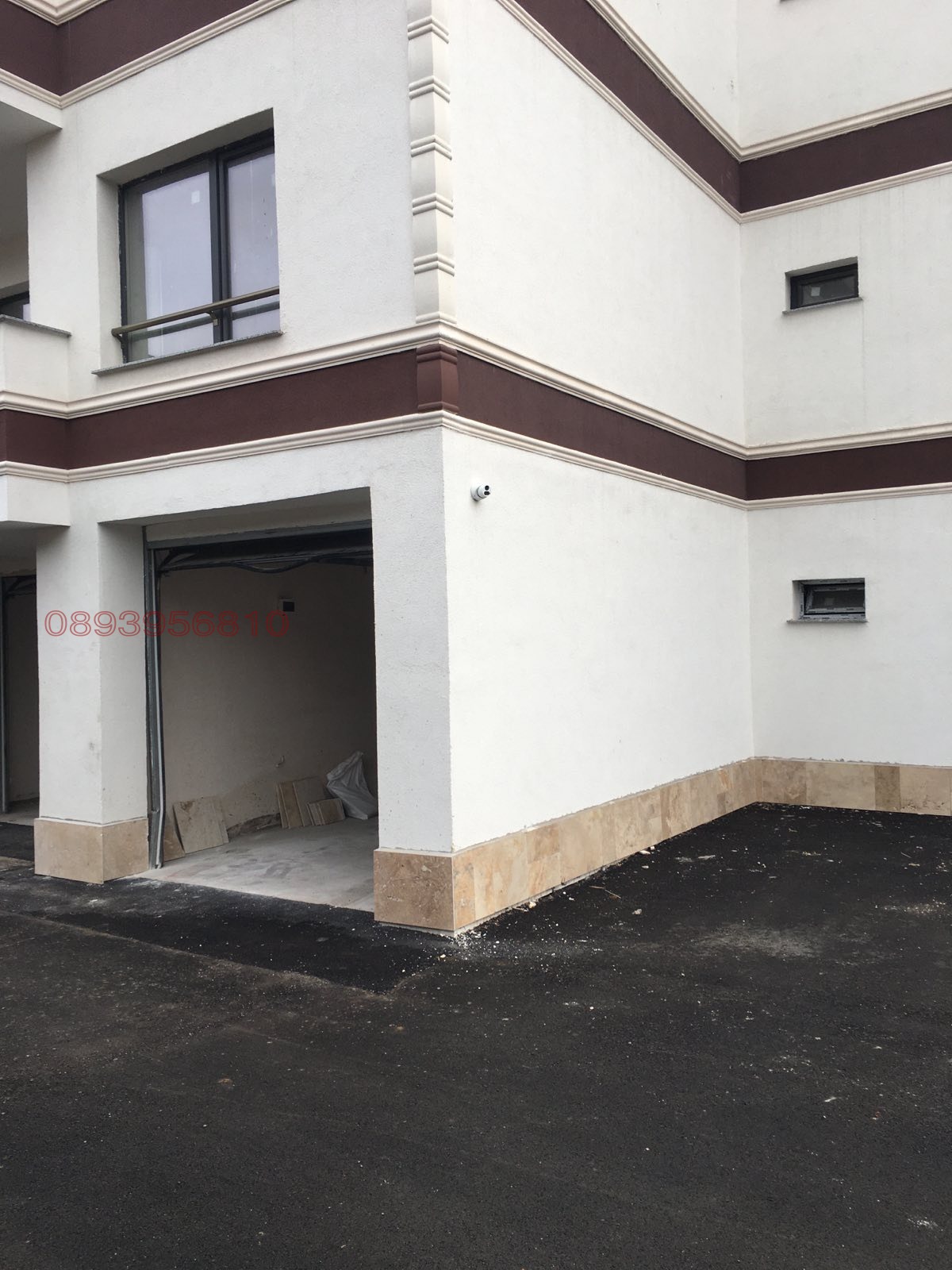 Продава ГАРАЖ, ПАРКОМЯСТО, гр. Перник, Изток