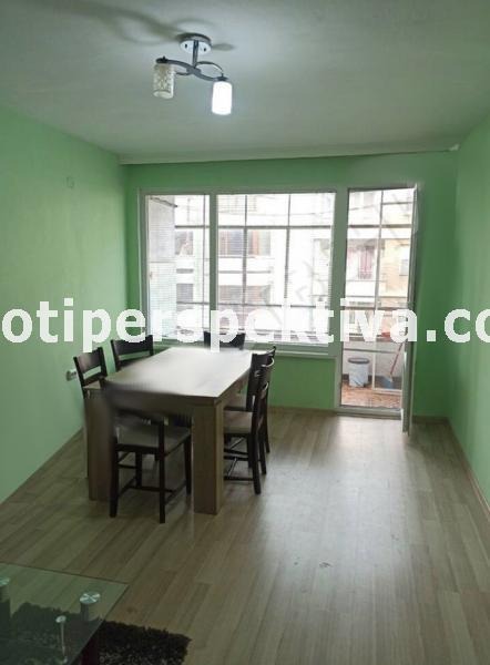 De vânzare  2 dormitoare Plovdiv , Țentâr , 95 mp | 64843660