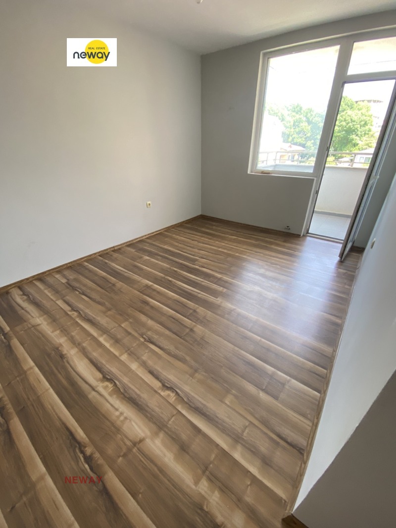 Продава  3-стаен град Плевен , Идеален център , 82 кв.м | 92481938 - изображение [7]