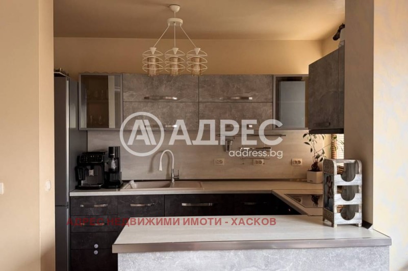 Продава 3-СТАЕН, гр. Хасково, Център, снимка 5 - Апартаменти - 52372477