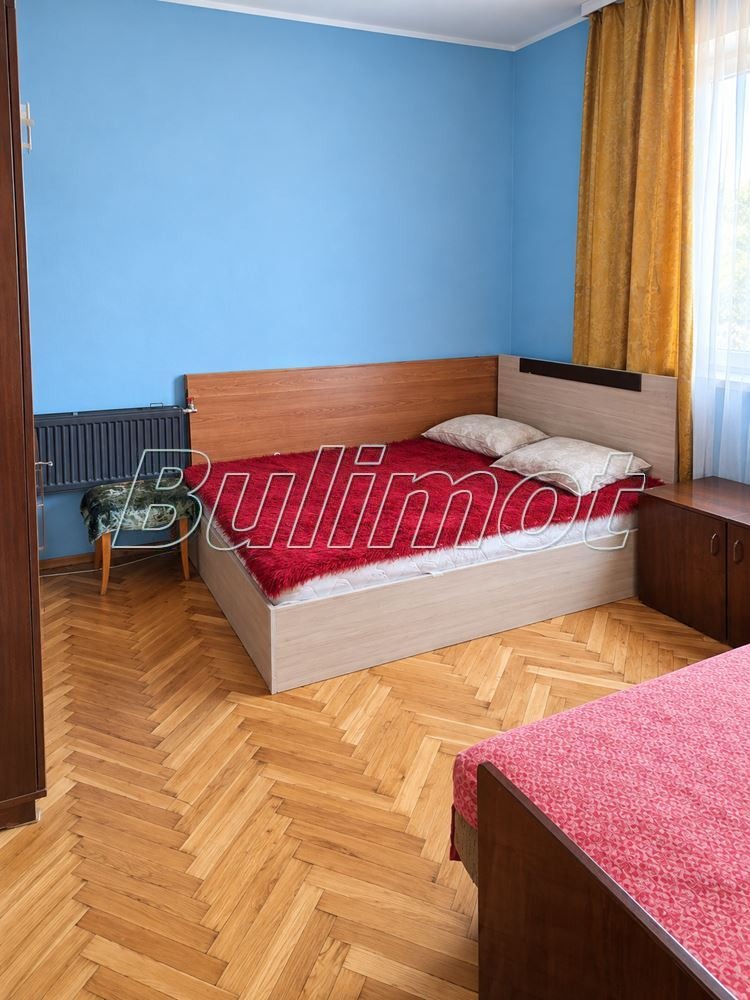 Продава 3-СТАЕН, гр. Варна, Левски 1