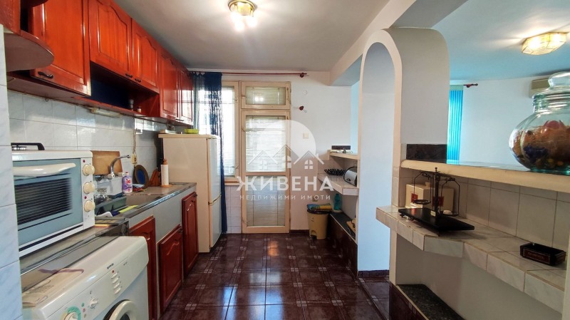 Продава  4-стаен град Варна , Зимно кино Тракия , 100 кв.м | 93405408 - изображение [8]