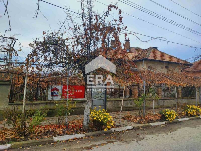 Продава  Къща, област Плевен, с. Ореховица • 34 800 EUR • ID 94065376 — holmes.bg - [1] 