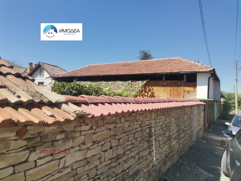 Продава КЪЩА, с. Долна Липница, област Велико Търново, снимка 10 - Къщи - 52815796