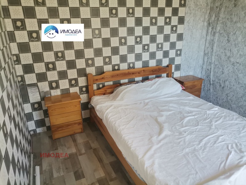 Продава КЪЩА, с. Долна Липница, област Велико Търново, снимка 16 - Къщи - 52815796