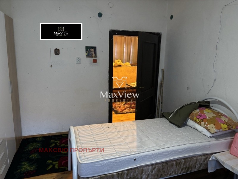 Продава КЪЩА, с. Лопян, област София област, снимка 11 - Къщи - 52824417