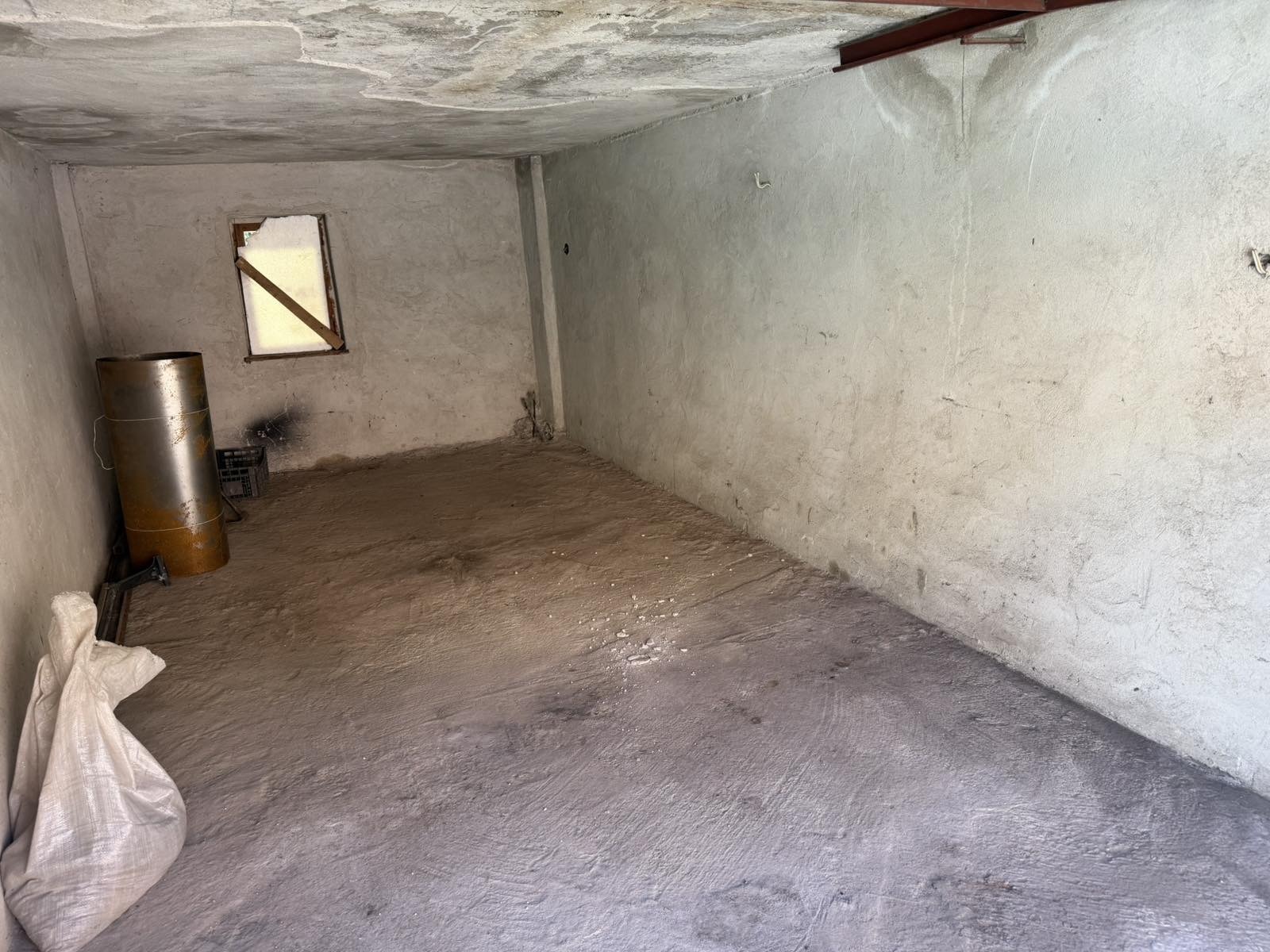 Продава ГАРАЖ, ПАРКОМЯСТО, гр. Враца, Река Лева, снимка 5 - Гаражи и паркоместа - 55511226