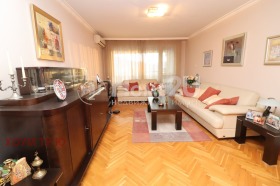 2 bedroom Hipodruma, Sofia 1