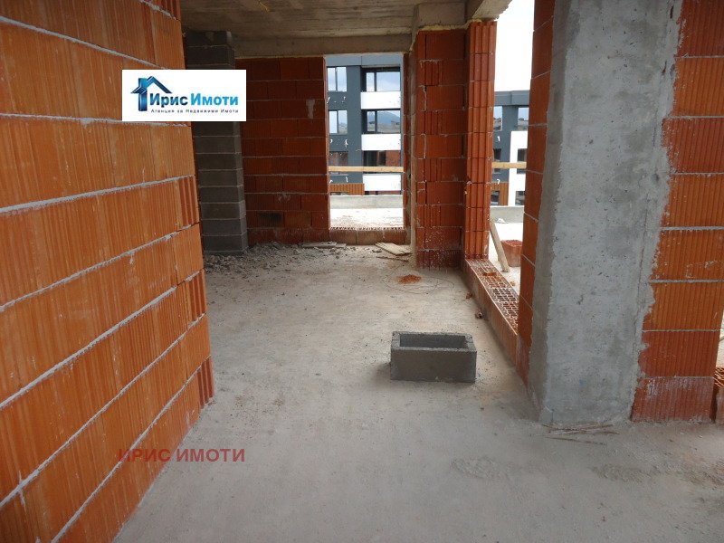 À venda  1 quarto Sofia , Studentski grad , 93 m² | 39021261 - imagem [3]