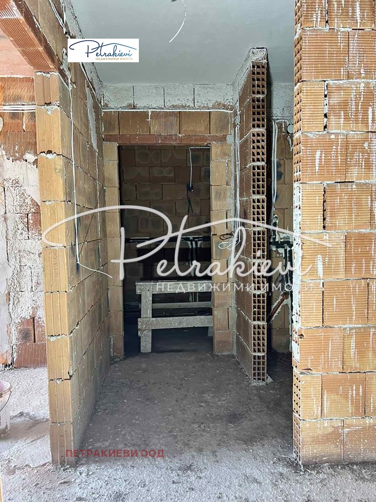 Продава  2-стаен град Бургас , Славейков , 69 кв.м | 67208906 - изображение [5]