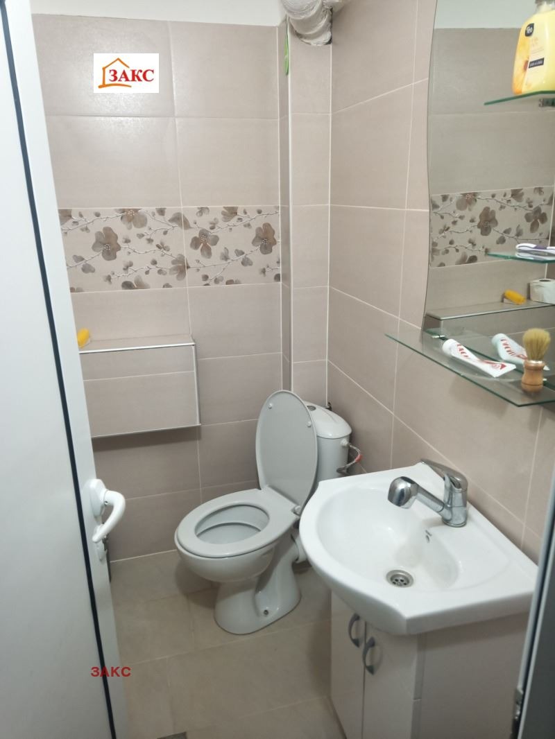 Продава 2-СТАЕН, гр. Кърджали, Център, снимка 3 - Апартаменти - 55070141