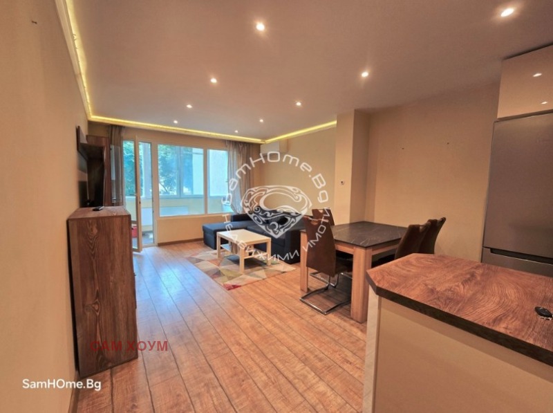 Продава  3-стаен, град Варна, Лятно кино Тракия •  212 000 EUR • ID 14923868 — holmes.bg - [1] 