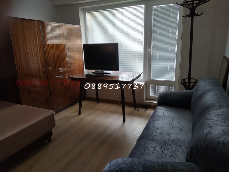 Продава 4-СТАЕН, гр. Русе, Централен южен район, снимка 2 - Апартаменти - 52786637